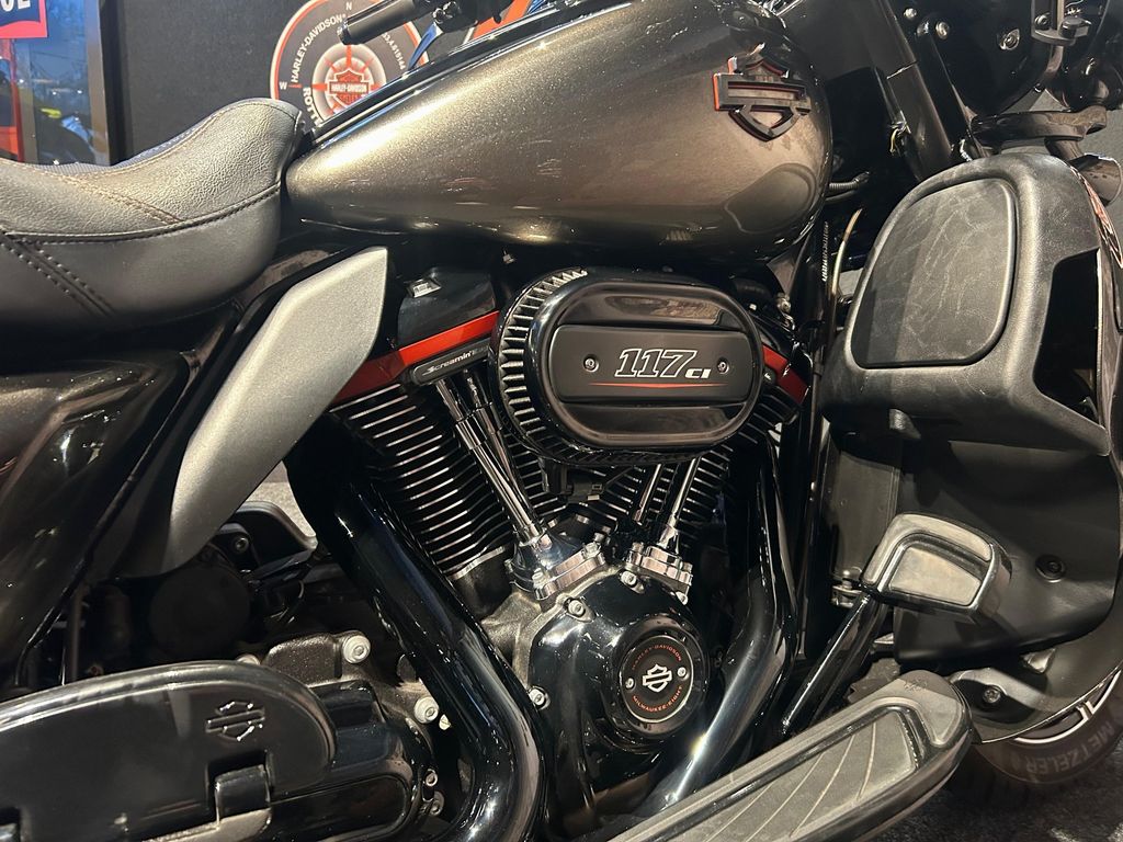 FLHTKSE CVO Ultra Limited